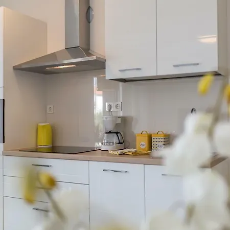 Apartman Elegance Krk - Sea & Garden Krk Town