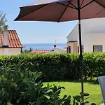 Elegance *